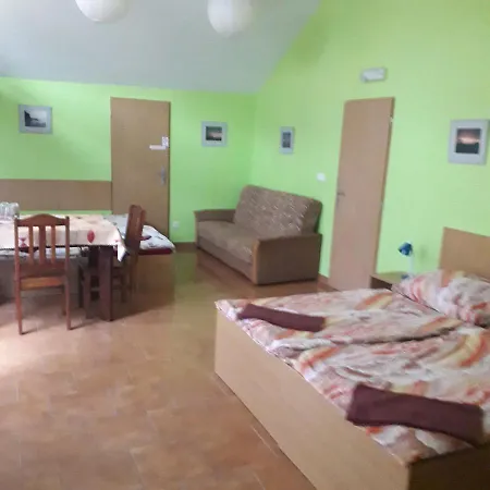 Guest house Penzion - Restaurace Na Vysince Turnov