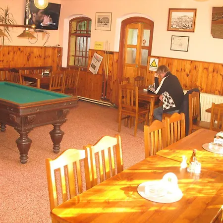 Penzion - Restaurace Na Vysince 3*